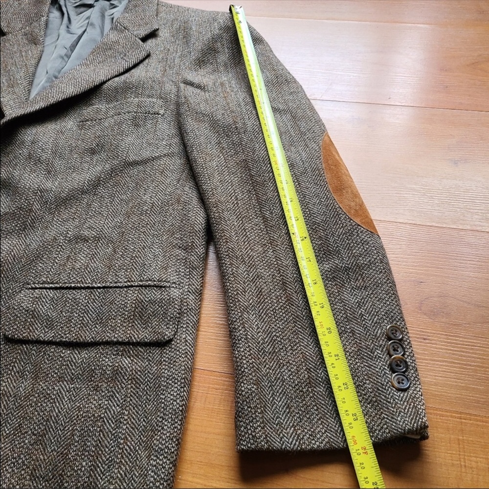 Oscar de la Renta Wool Tweed Blazer - Picture 9 of 16